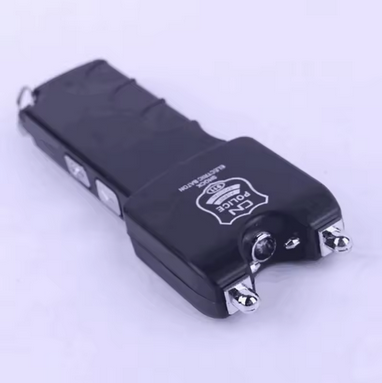 Electric Shock for Self Defense Device আজকের ব্যস্ত ও অনিশ্চিত পৃথিবীতে নিজেকে সুরক্ষিত রাখা শুধুমাত্র একটি প্রয়োজন নয়, বরং এটি একটি সচেতন সিদ্ধান্ত।